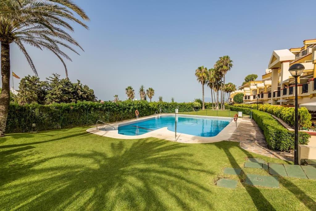 Oleholidays 1106 Romana Playa Primera Linea Playa Marbella Exterior photo