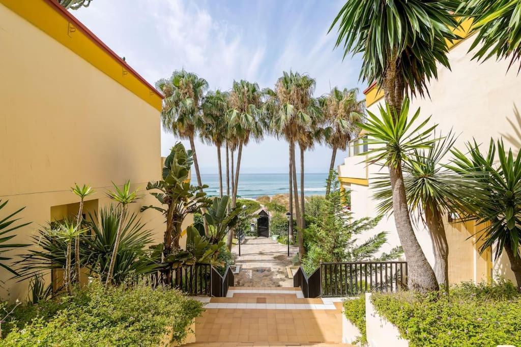 Oleholidays 1106 Romana Playa Primera Linea Playa Marbella Exterior photo