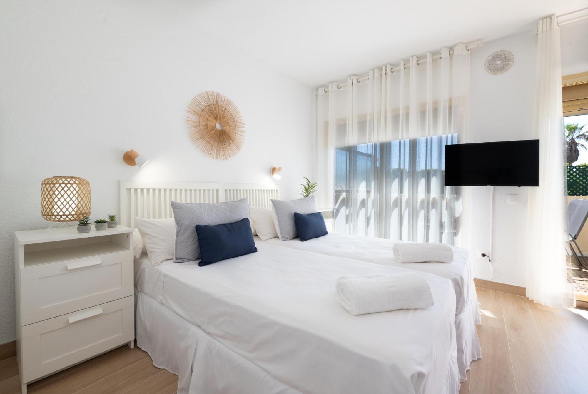 Oleholidays 1106 Romana Playa Primera Linea Playa Marbella Exterior photo